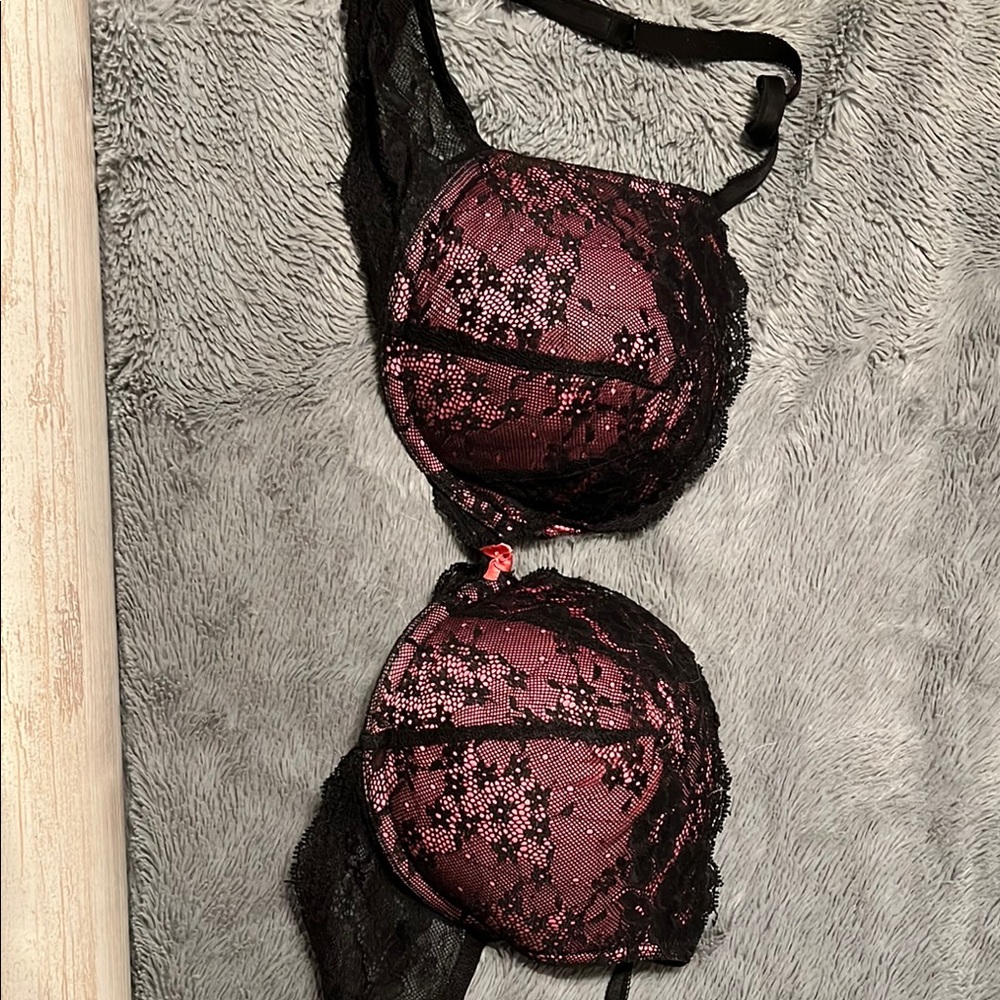 Victoria's Secret Black and Pink Lace Bra